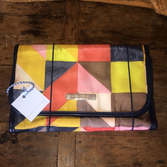 NWT Tartan + Wine Patchwork Travel Make-up travel Bag - Picture 15 of 16